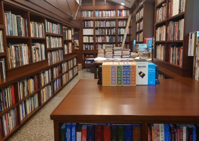 Snohomish Private Library Interior 4