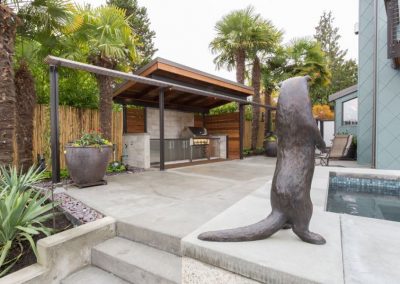 Lands End Exterior 5