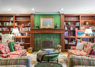 Queen Anne Condominium 1